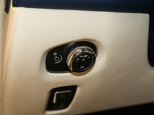 2019V8 Coupe п؅^(q)