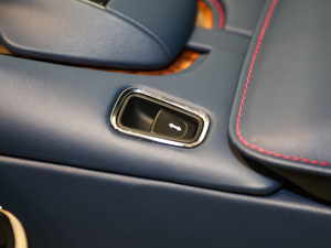 2019V8 Coupe п؅^(q)