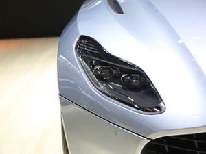 20194.0T V8 Volante ˮ{(ln) (x)(ji)^