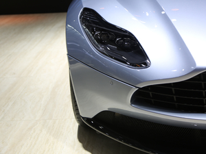 20194.0T V8 Volante ˮ{(ln) (x)(ji)^