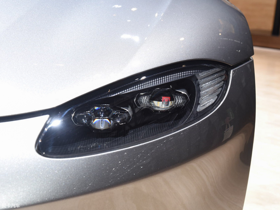 2018˹DRV8 Vantage GTE