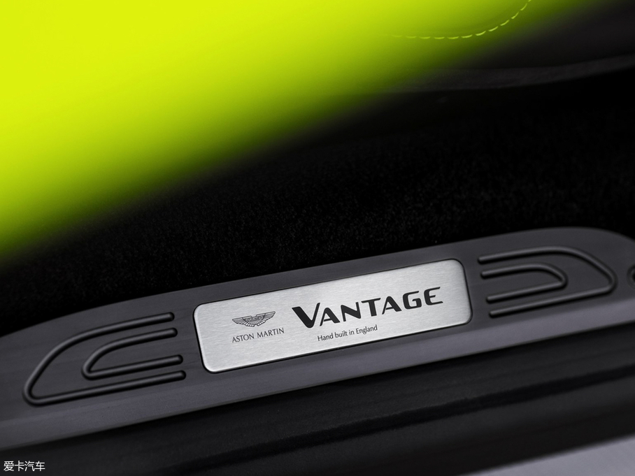 2018˹DRV8 Vantage 4.0T V8 Coupe