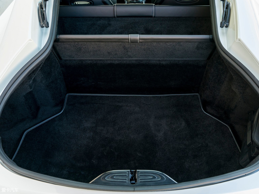 2018˹DRV8 Vantage 4.0T V8 Coupe