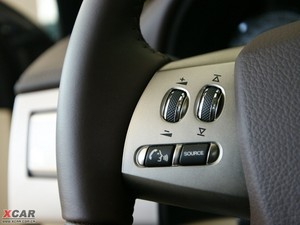 2009款3.0L 豪华版 中控区