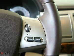 2009款3.0L 豪华版 中控区