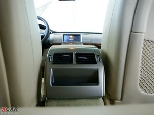 2009款3.0L 豪华版 空间座椅