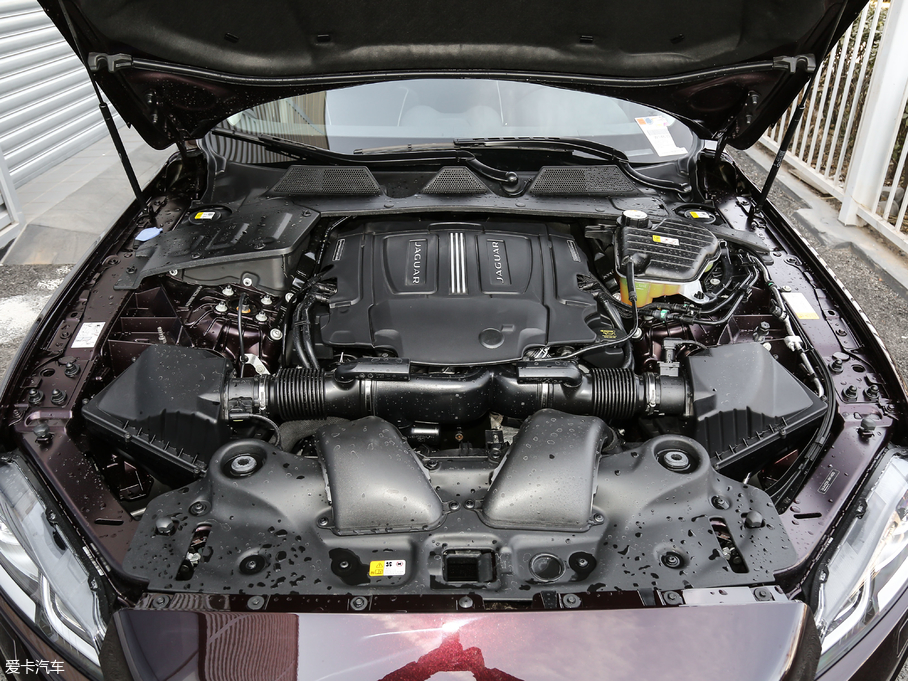 2018ݱXJ L 3.0T (q)ȫ̄(w)