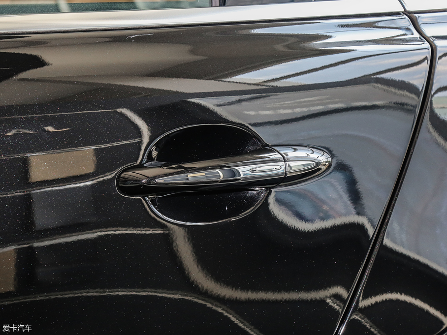 2018ݱXJ L 3.0T ȫ̄հ