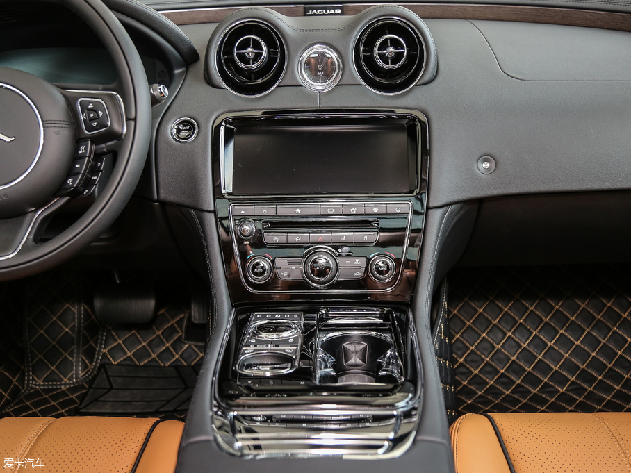 2018ݱXJ L 3.0T ȫ̄հ