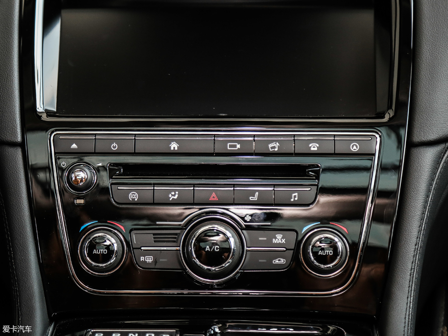 2018ݱXJ L 3.0T ȫ̄հ