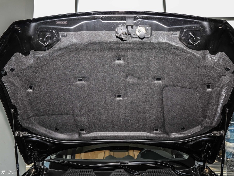 2018ݱXJ L 3.0T (q)ȫ̄(w)