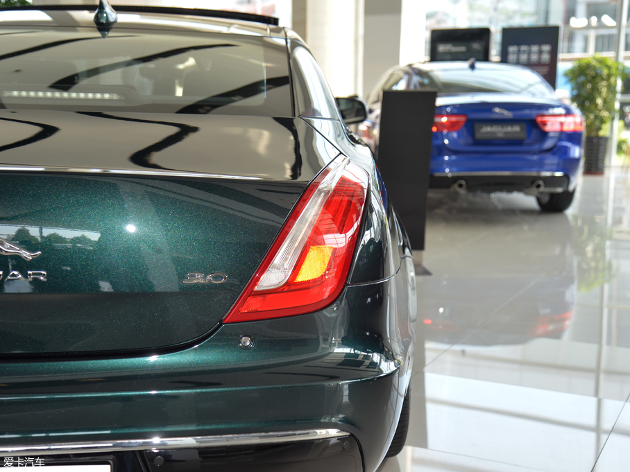 2018ݱXJ L 3.0T (q)ȫ̄(w)