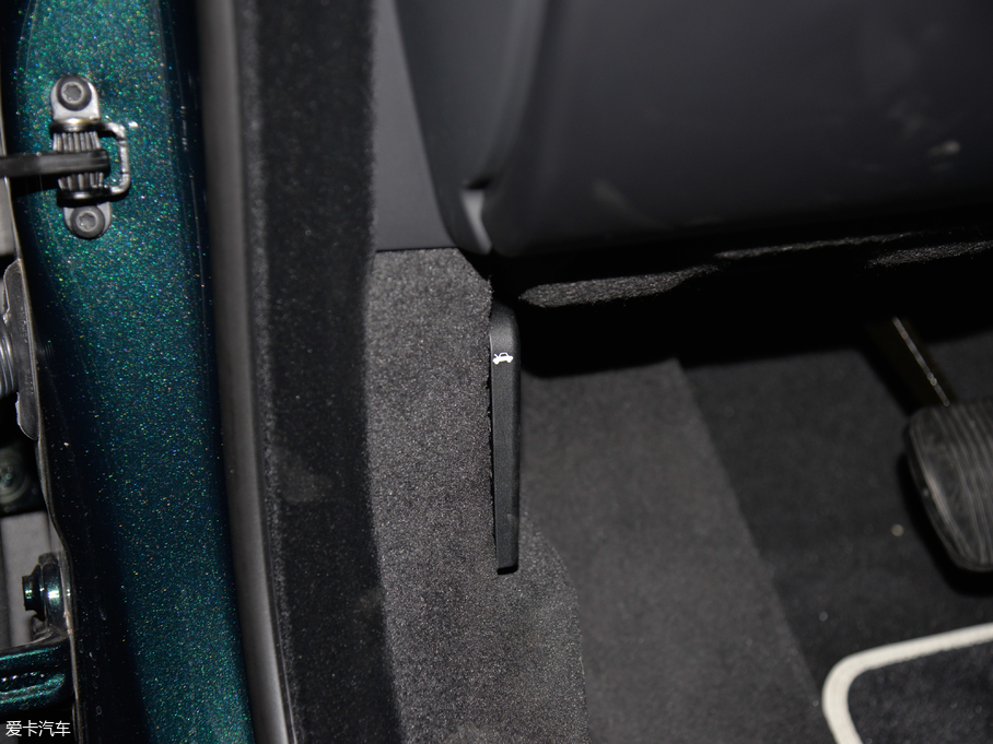 2018ݱXJ L 3.0T ȫ̄հ