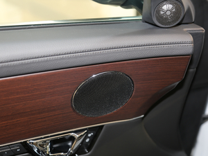 2018L 3.0T (q)̄(w) g