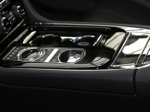 2018L 3.0T ̄հ п؅^