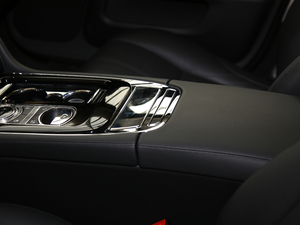 2018L 3.0T ̄հ п؅^