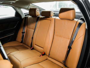 2018L 3.0T (q)ȫ̄(w) 