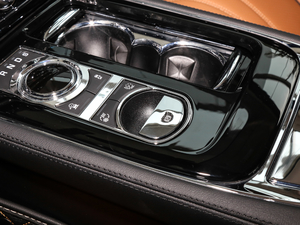 2018L 3.0T (q)ȫ̄(w) v܇Ƅ