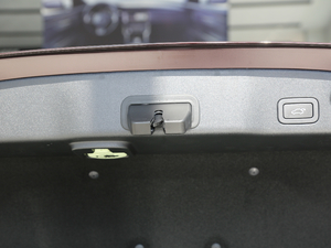 2018L 3.0T (q)ȫ̄(w) g