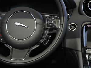 2018L 3.0T (q)ȫ̄(w) п؅^(q)