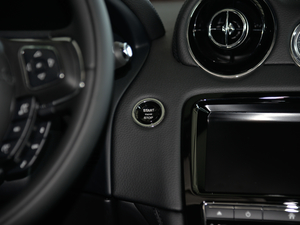 2018L 3.0T ȫ̄հ п؅^