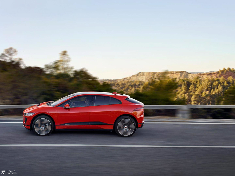 2018ݱI-PACE EV400 װl(f)