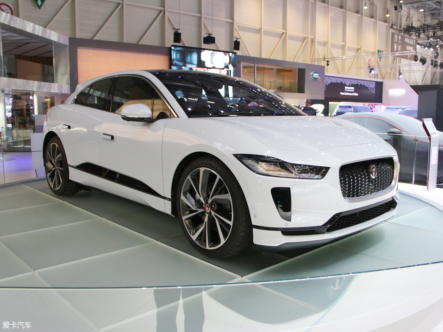 2018ݱI-PACE EV400 HSE