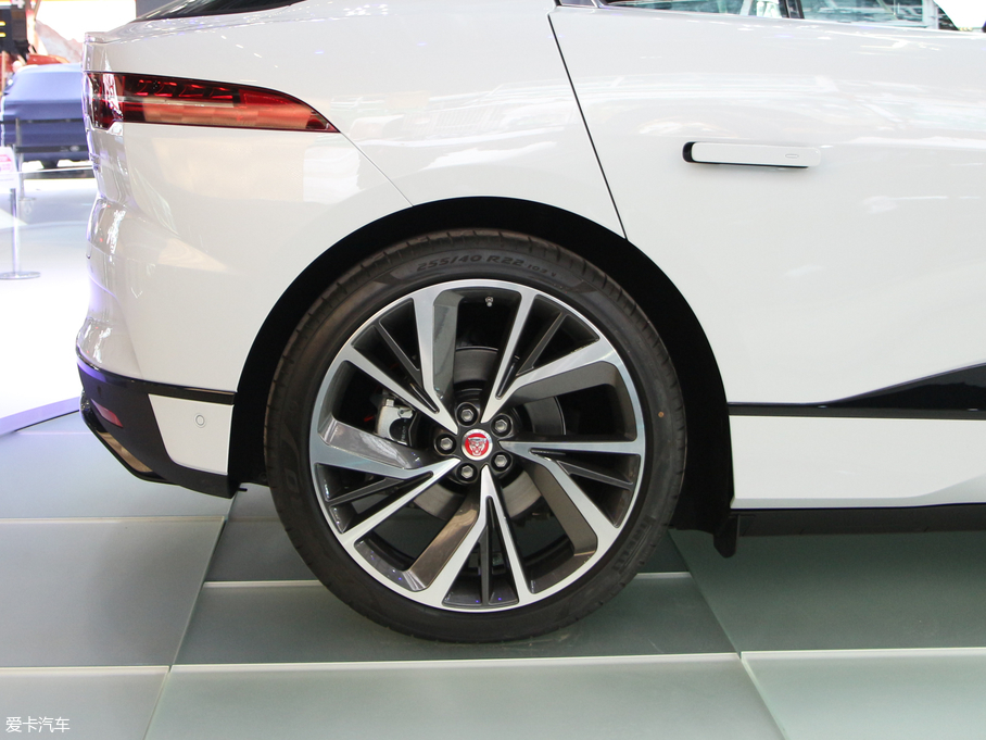 2018ݱI-PACE EV400 HSE