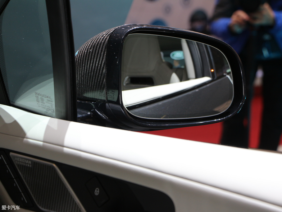 2018ݱI-PACE EV400 HSE