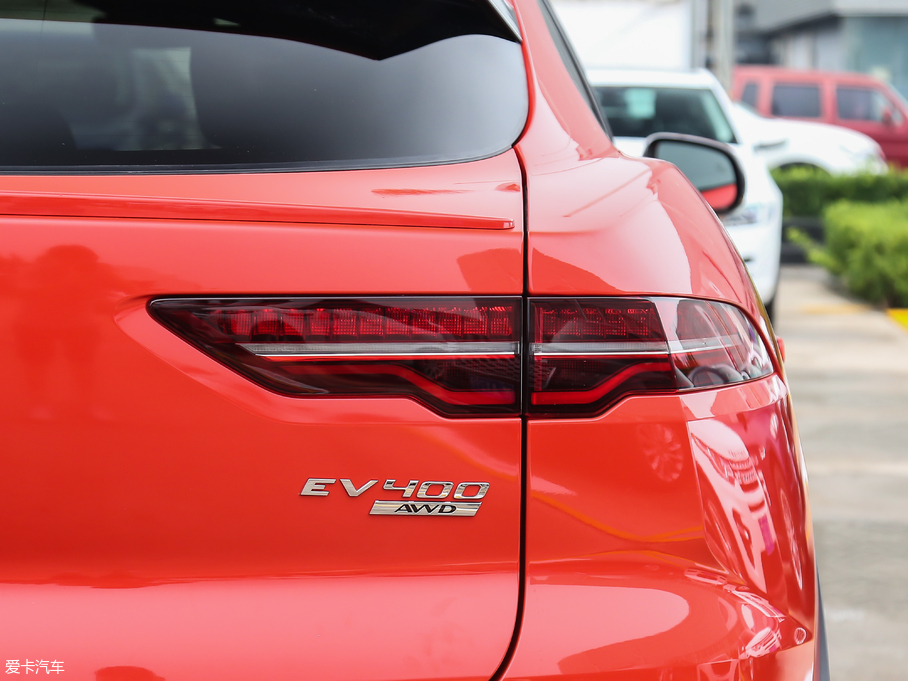 2018ݱI-PACE EV400 װl(f)