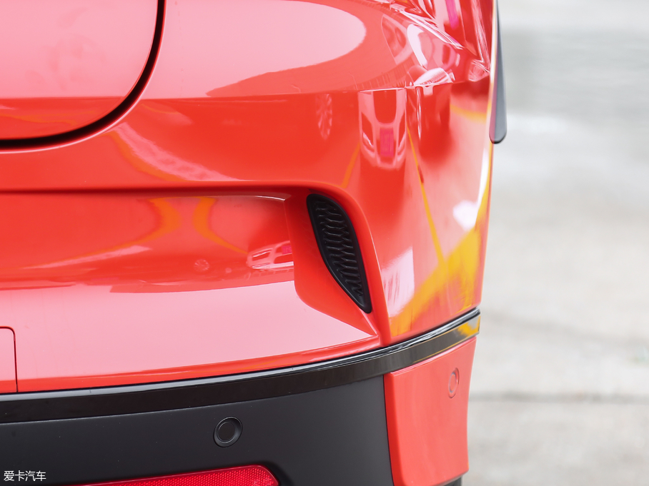 2018ݱI-PACE EV400 װl