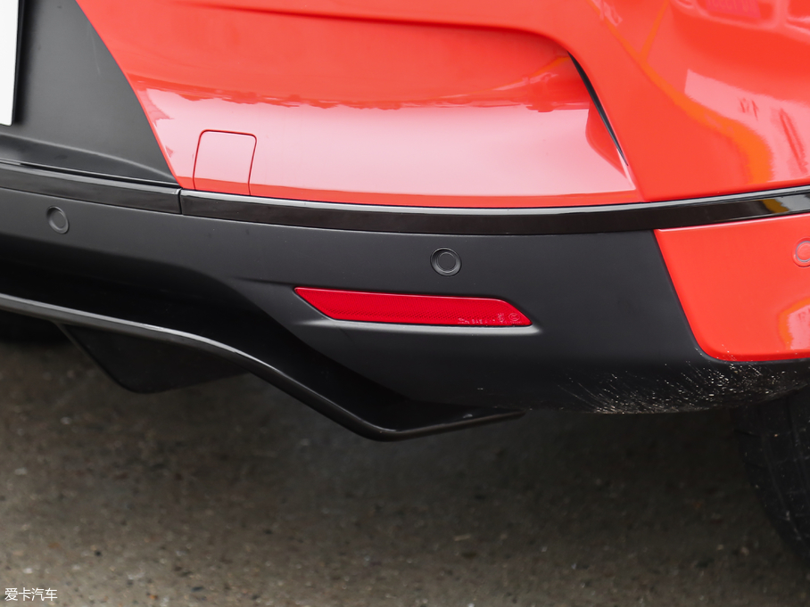 2018ݱI-PACE EV400 װl