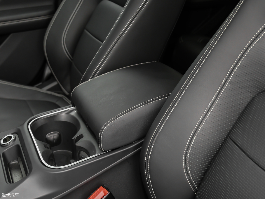 2018ݱI-PACE EV400 װl