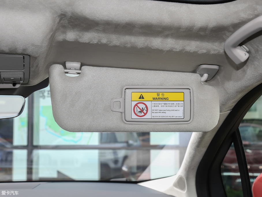 2018ݱI-PACE EV400 װl