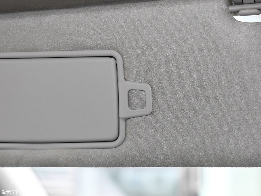 2018ݱI-PACE EV400 װl(f)