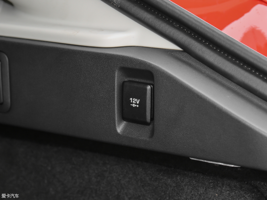 2018ݱI-PACE EV400 װl