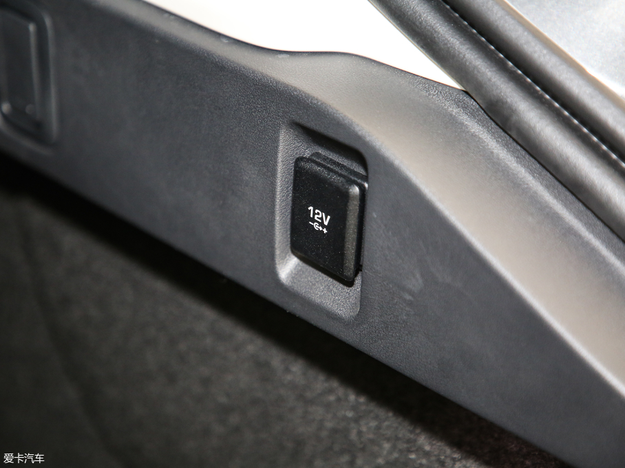 2018ݱI-PACE EV400 HSE