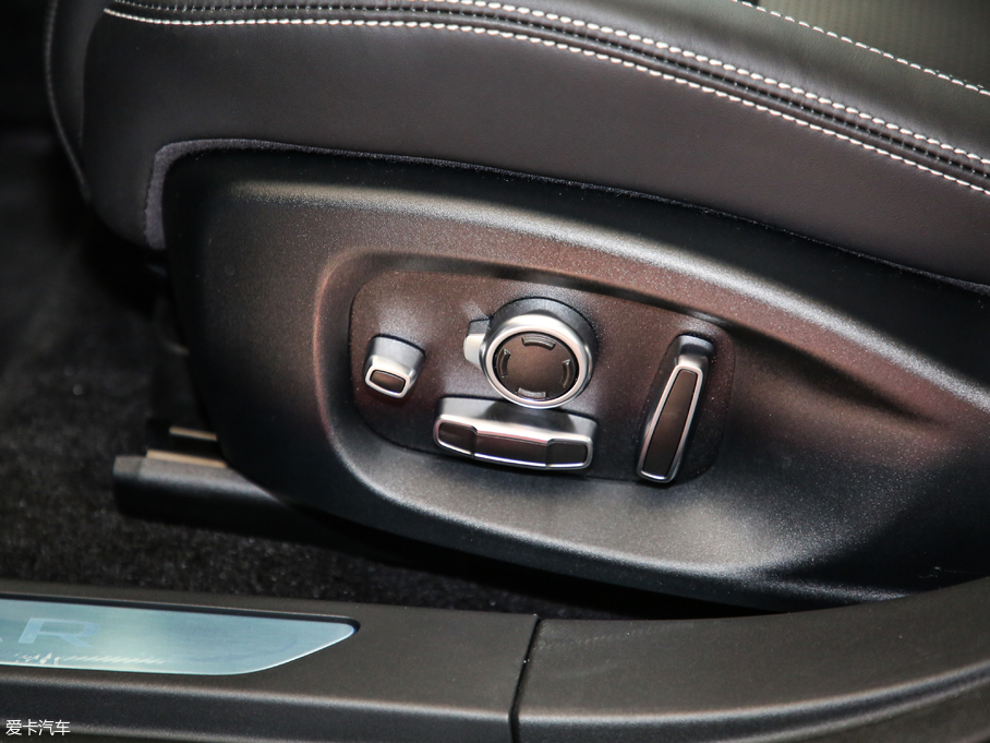 2018ݱI-PACE EV400 HSE