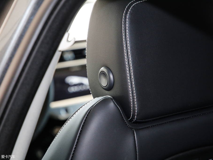 2018ݱI-PACE EV400 HSE