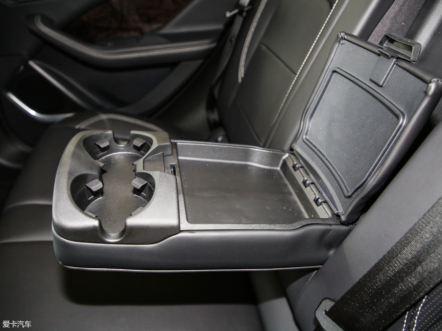 2018ݱI-PACE EV400 HSE