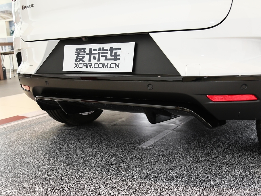 2018ݱI-PACE EV400 S