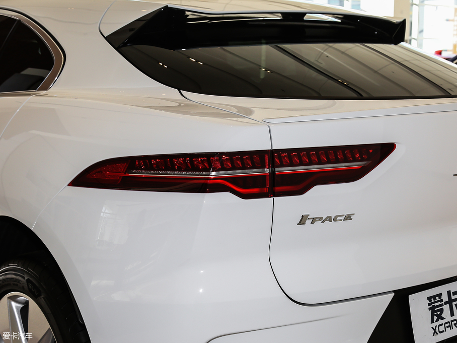 2018ݱI-PACE EV400 S