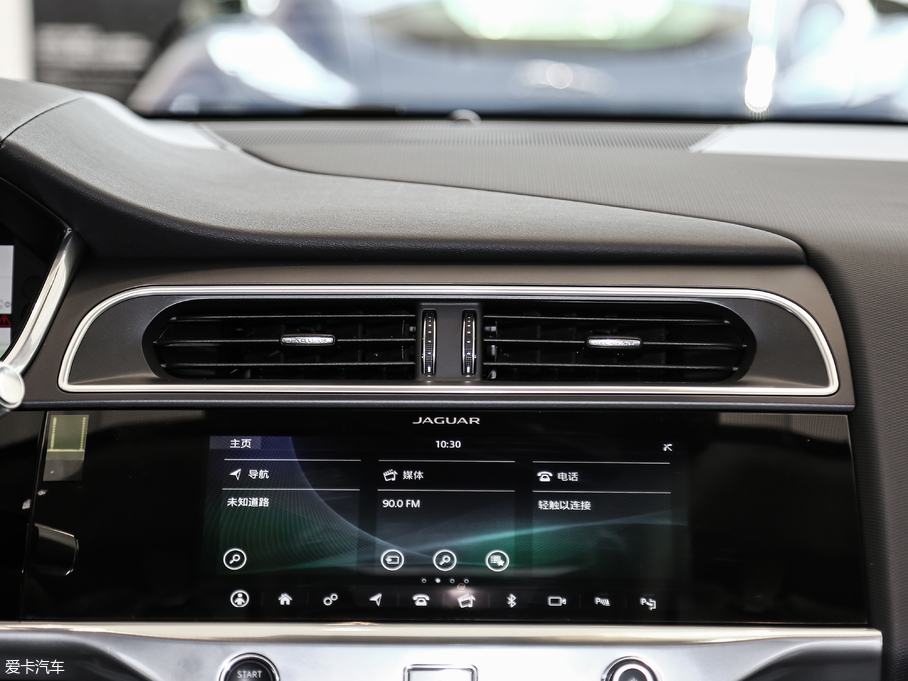 2018ݱI-PACE EV400 S