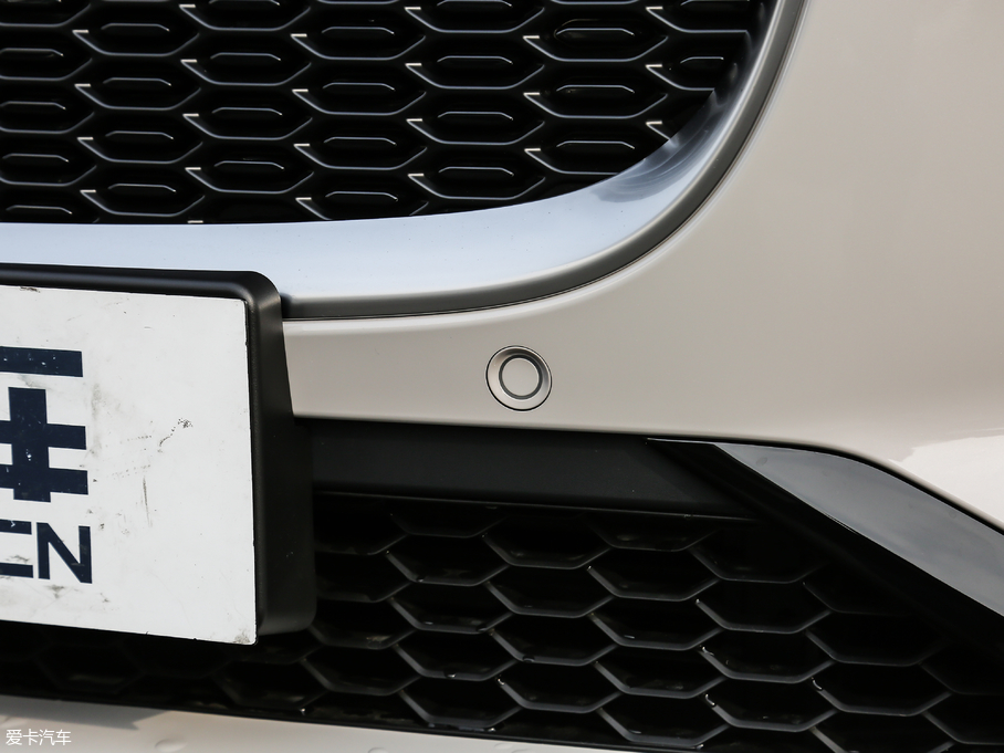 2018ݱI-PACE EV400 SE