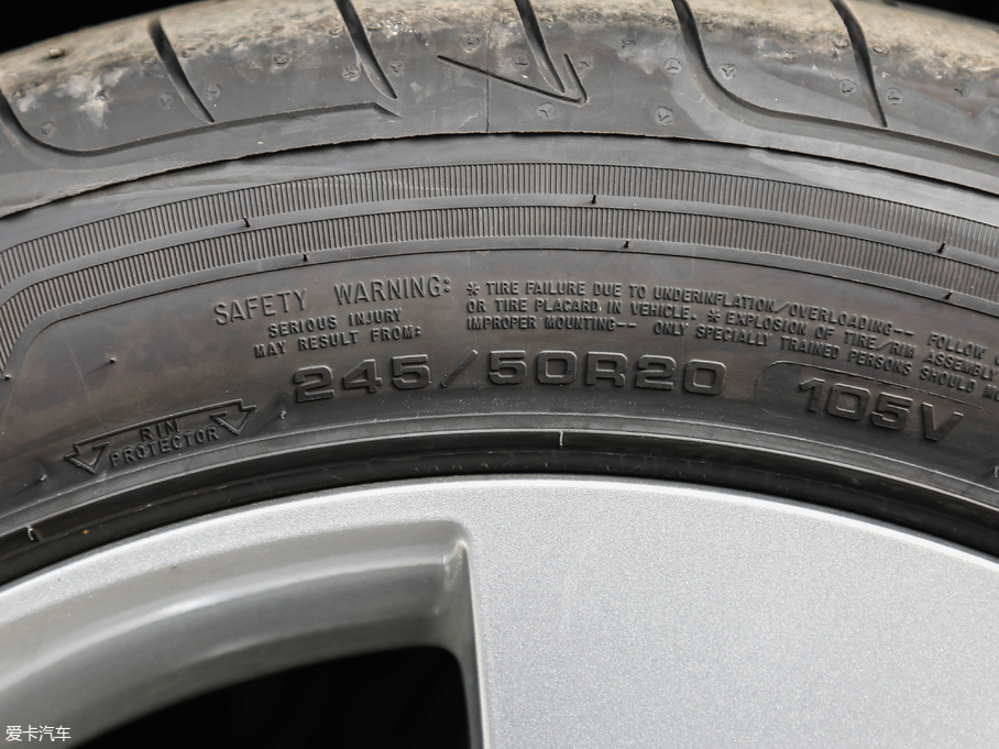 2018ݱI-PACE EV400 SE