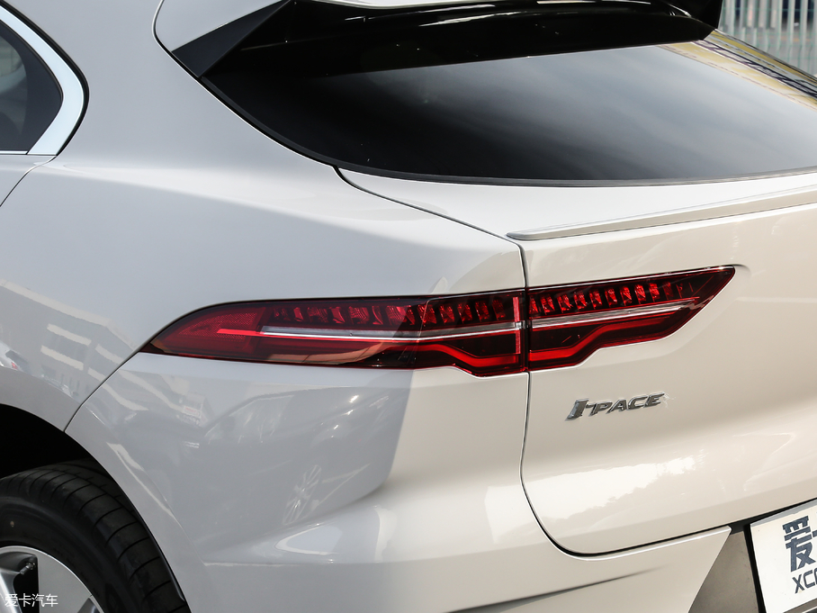 2018ݱI-PACE EV400 SE