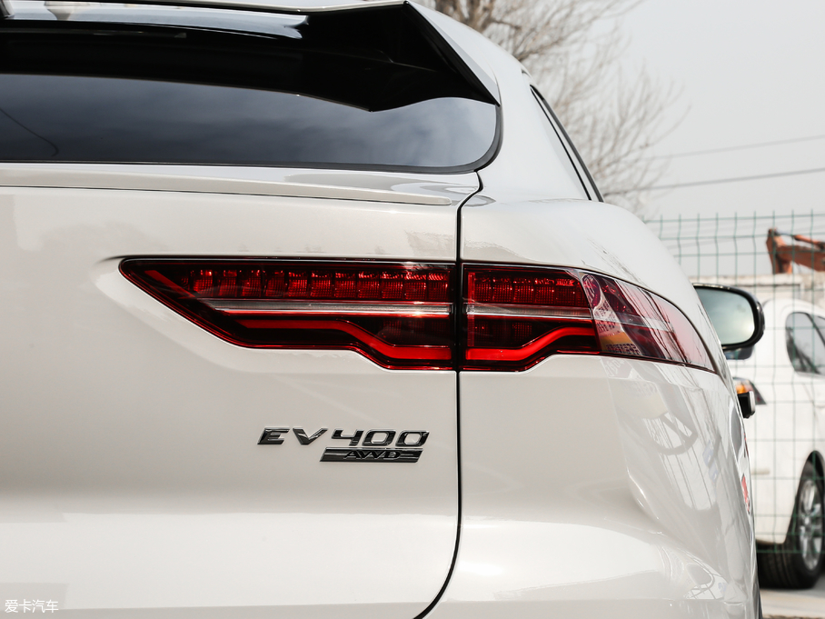 2018ݱI-PACE EV400 SE