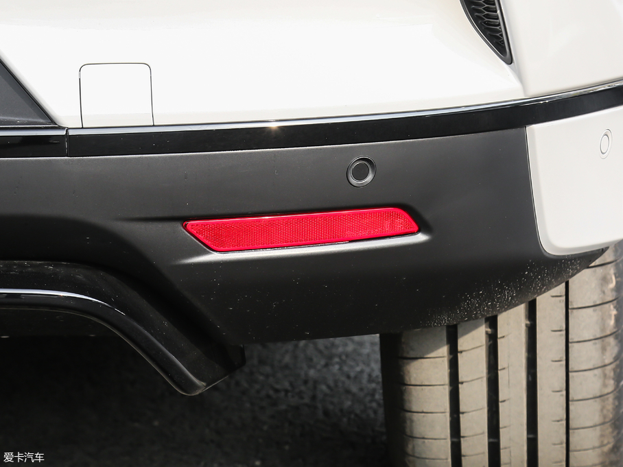 2018ݱI-PACE EV400 SE