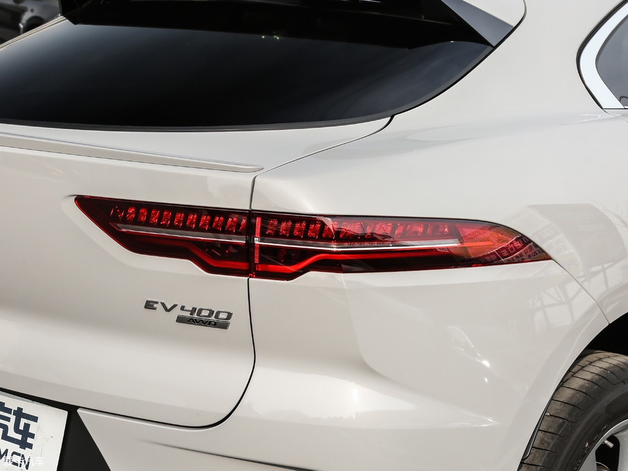 2018ݱI-PACE EV400 SE