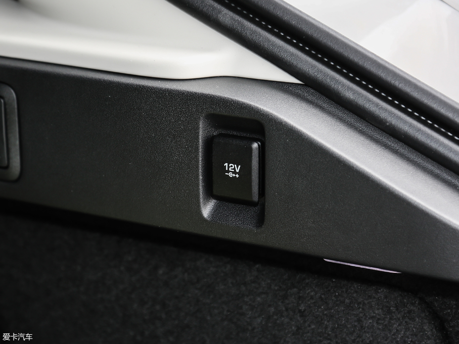 2018��ݱ�I-PACE EV400 SE